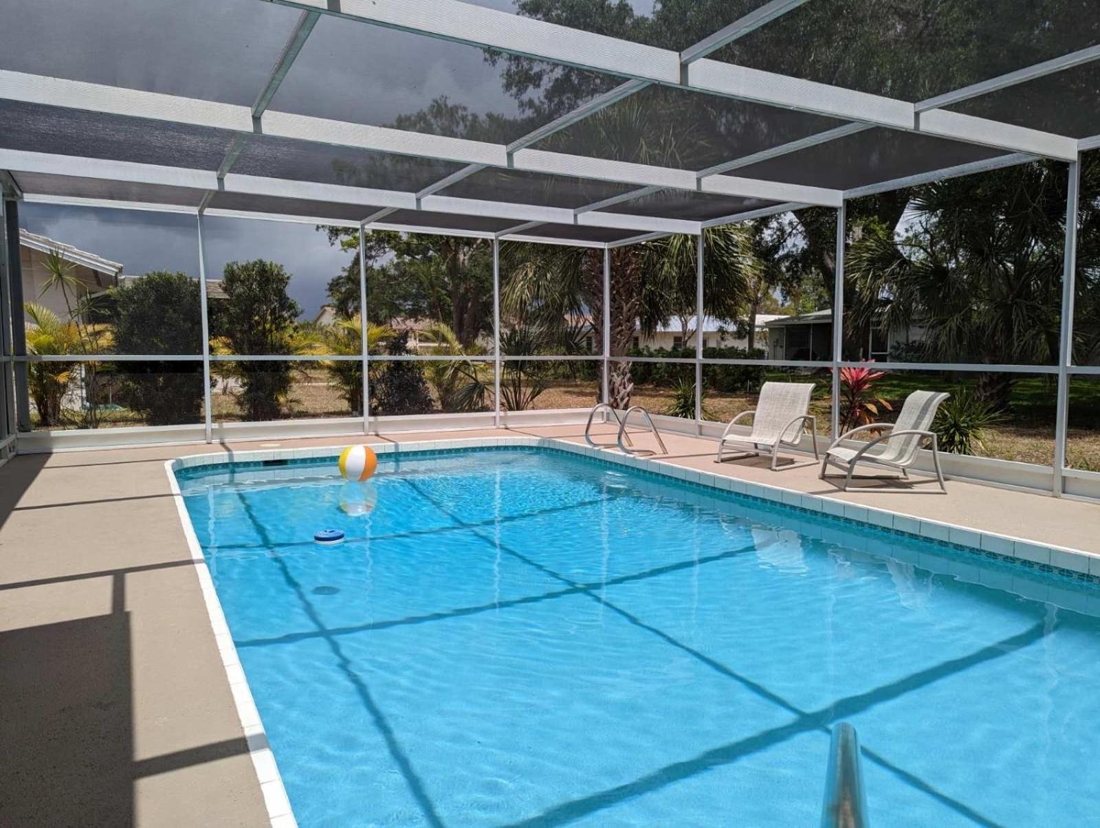 Vacation On Coral Sands Holiday home